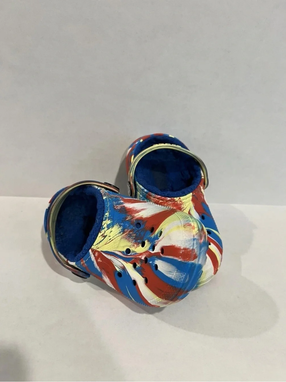 CROCS Kids Faux-Fur Clog with Red, Blue & Yellow Swirl